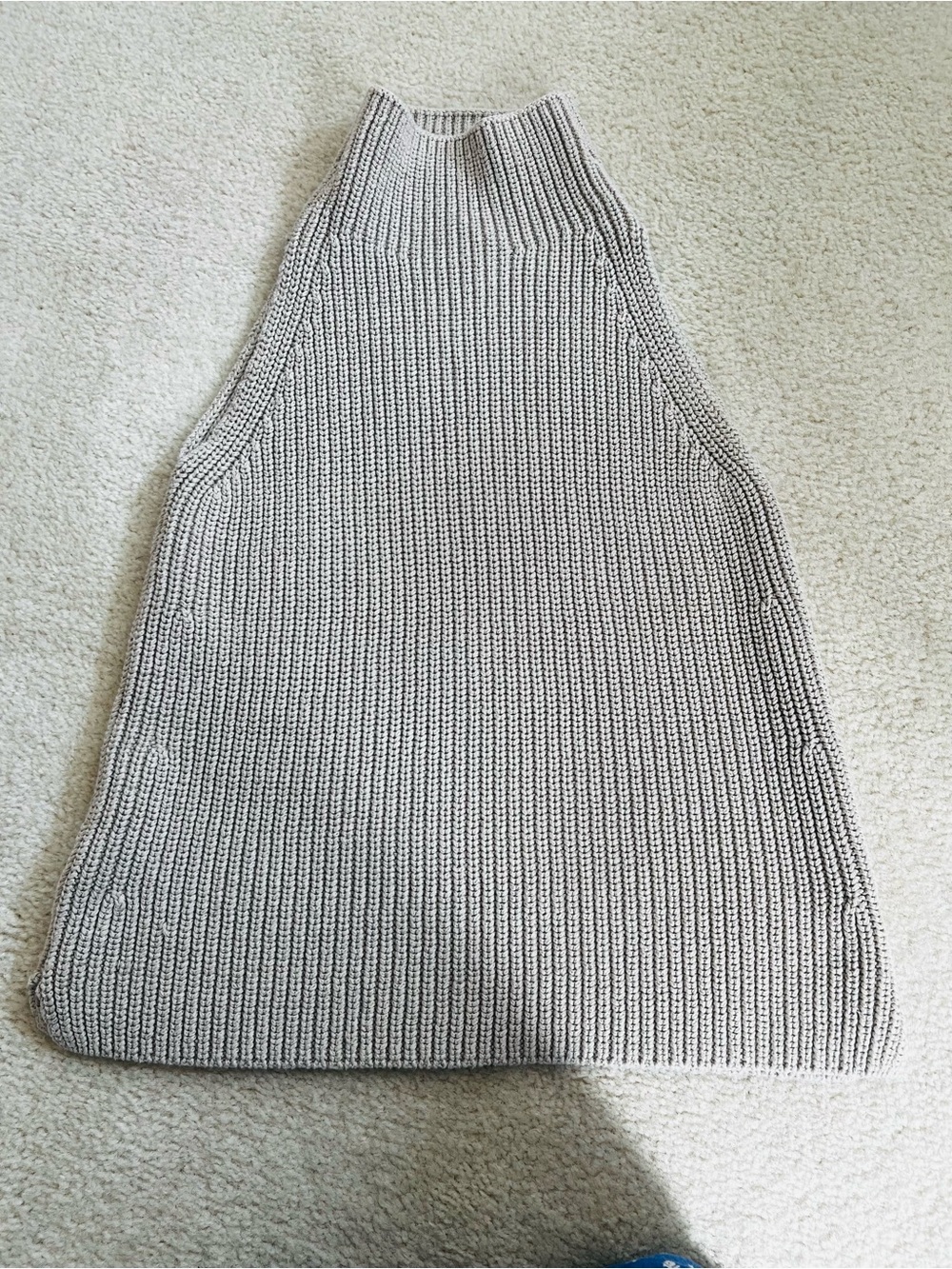 Madewell Sleeveless Ribbed Turtleneck Vest in Light Taupe